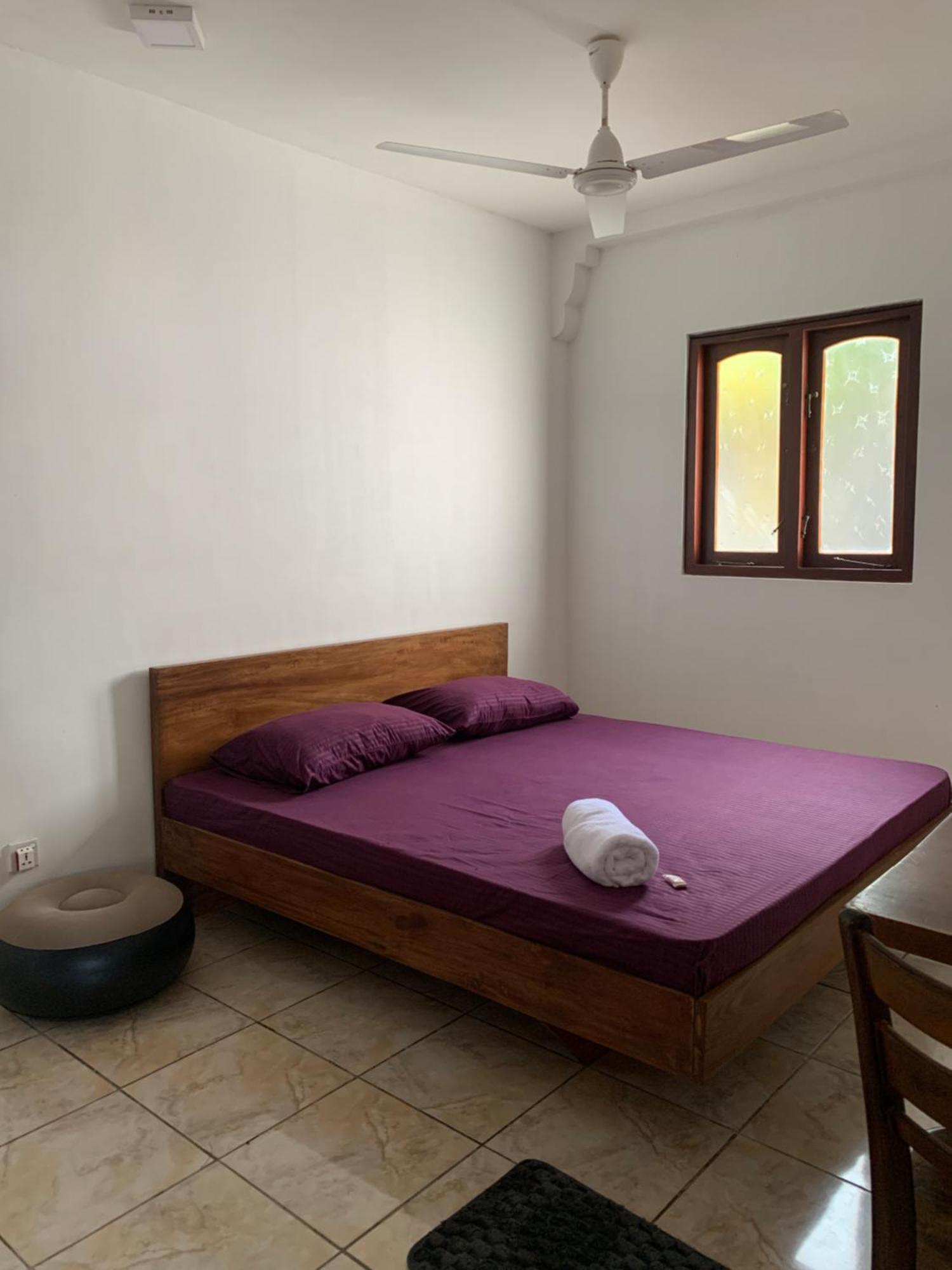 La Fiesta Bed and Breakfast Weligama Exteriör bild